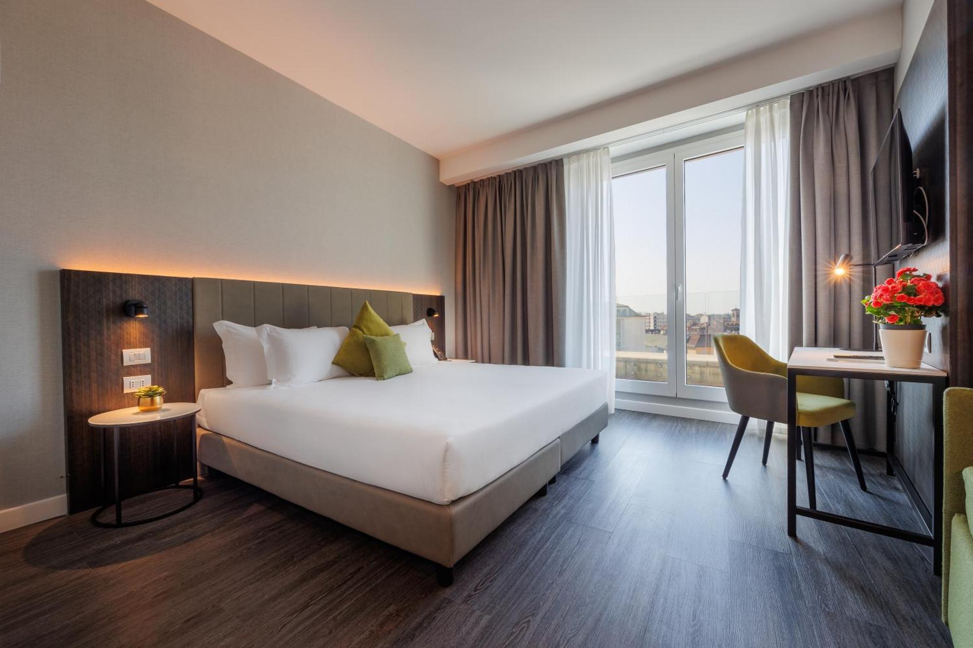 Ih Hotels Milano Centrale Luaran gambar