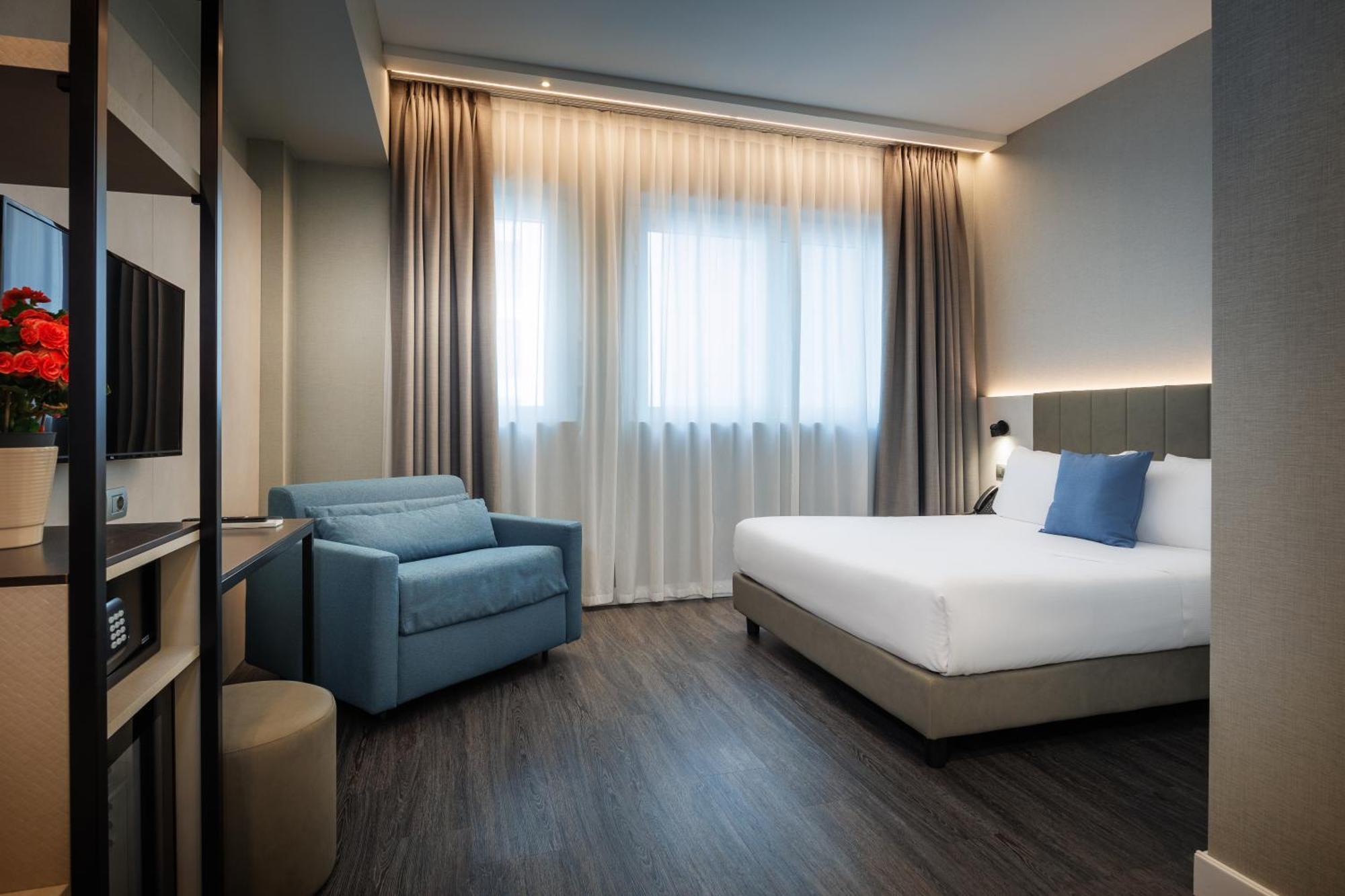 Ih Hotels Milano Centrale Luaran gambar