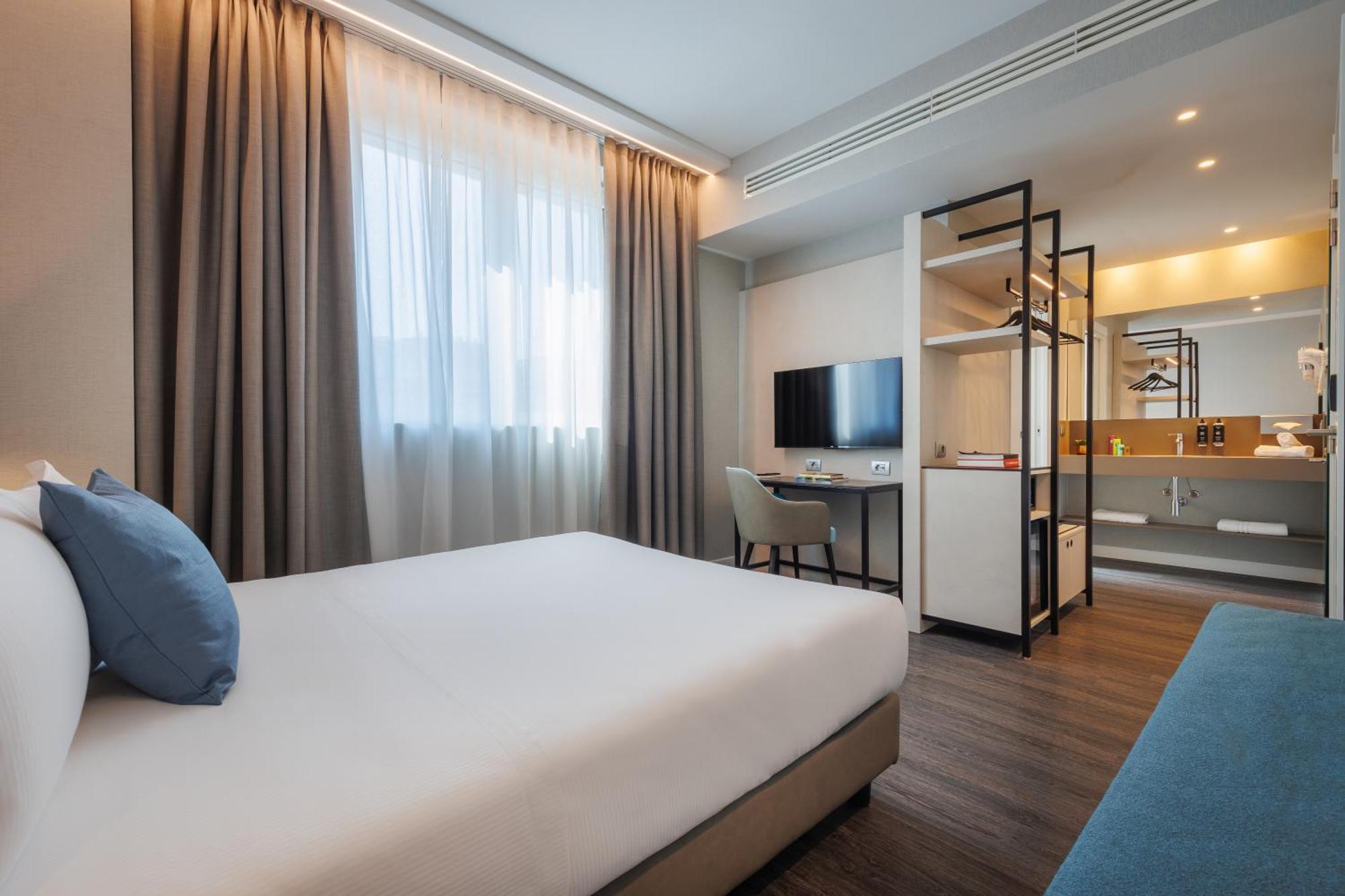 Ih Hotels Milano Centrale Luaran gambar