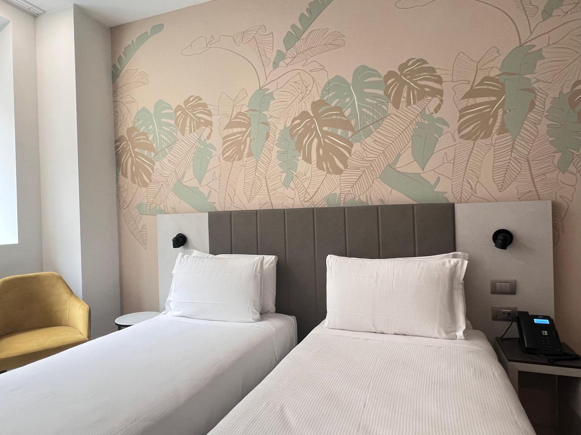 Ih Hotels Milano Centrale Luaran gambar