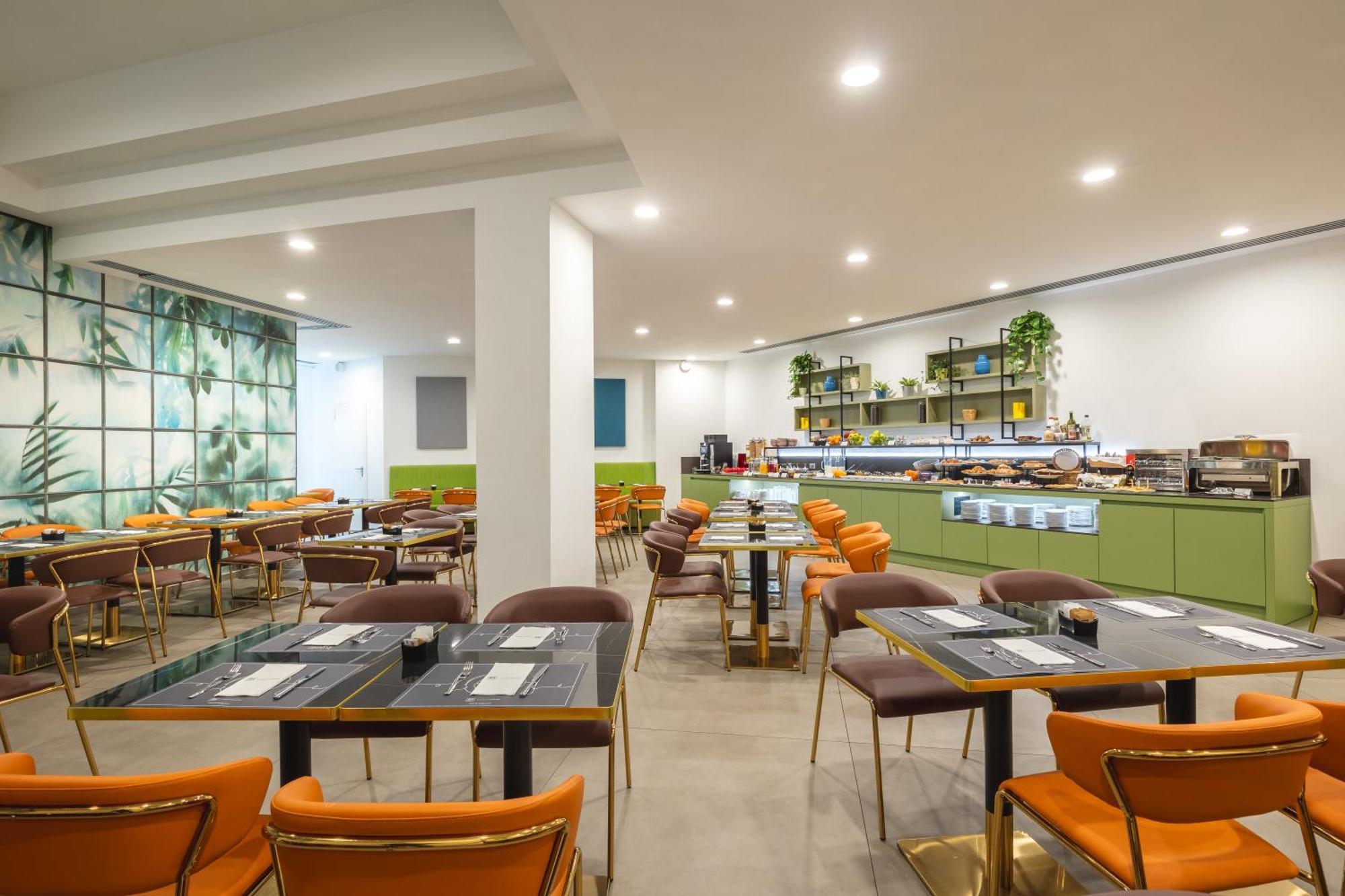 Ih Hotels Milano Centrale Luaran gambar